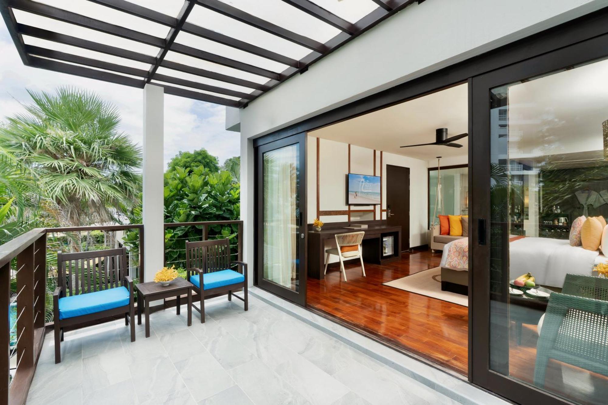 Pearl Suite