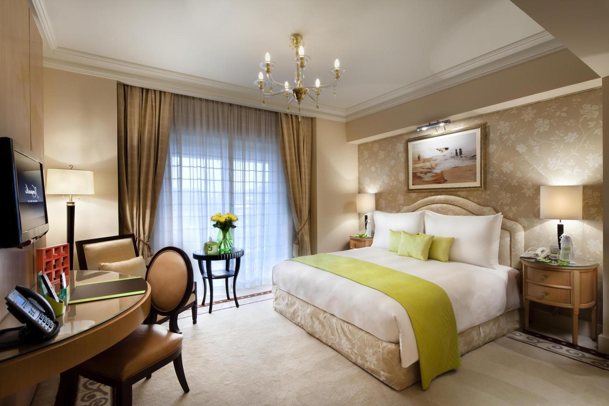 Madina Deluxe Room King
