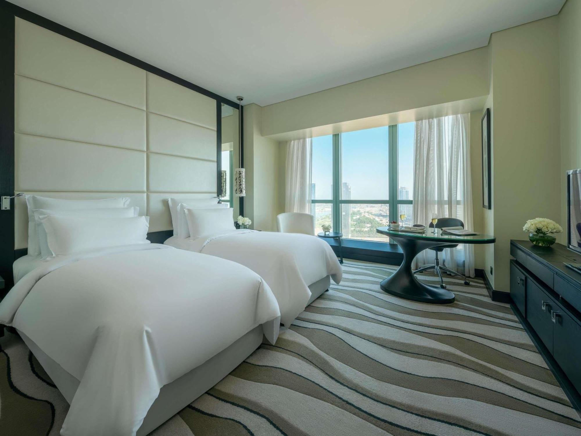 Superior Twin Room City View