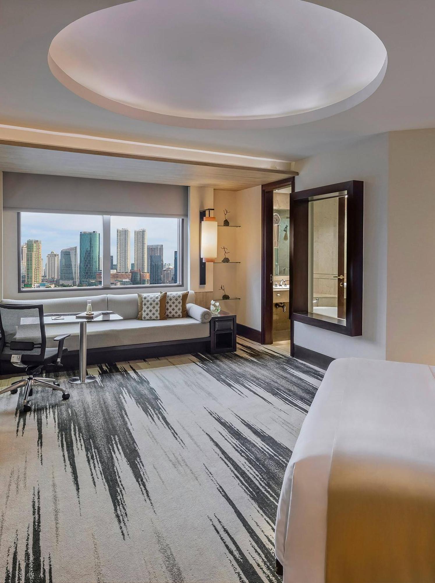 Grand Premium Executive Lounge