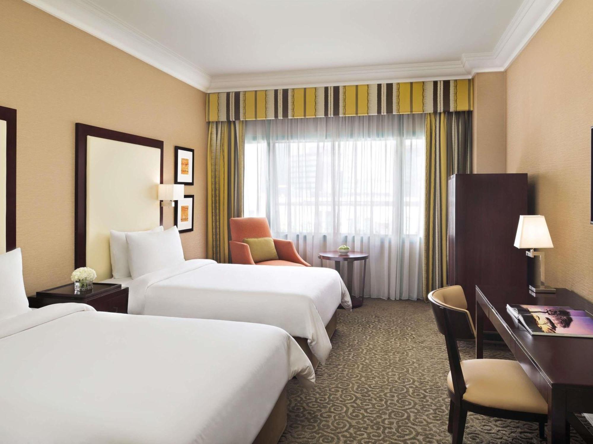 Classic Twin Room Daily Shuttle to DCC Mall Al Mamzar Beach