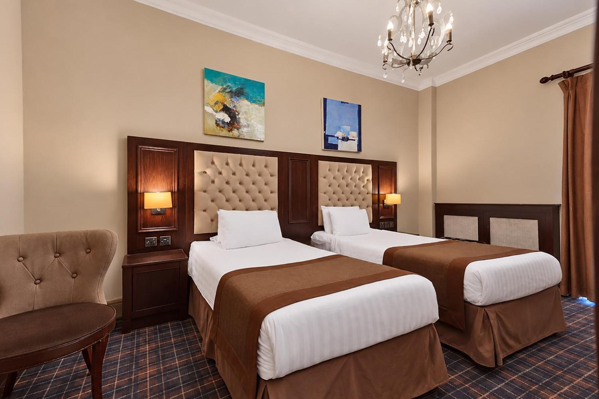 Standard Twin Room
