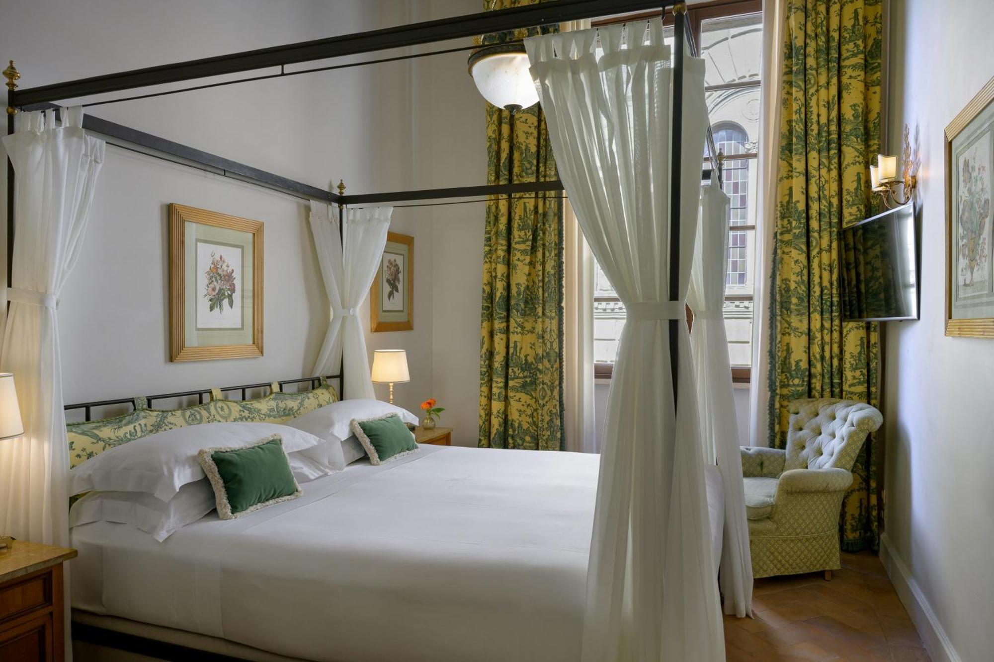 Classic Double Room