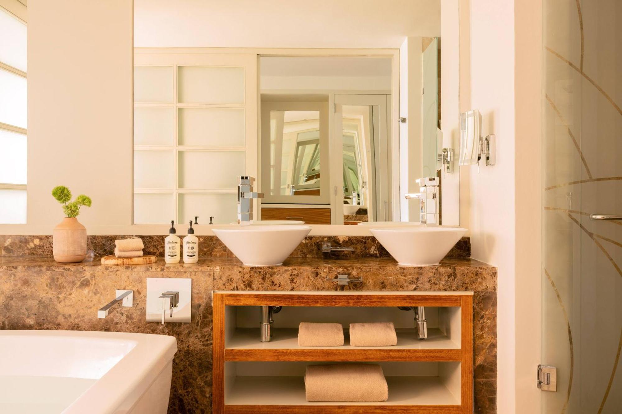 Junior Suite Nature View
