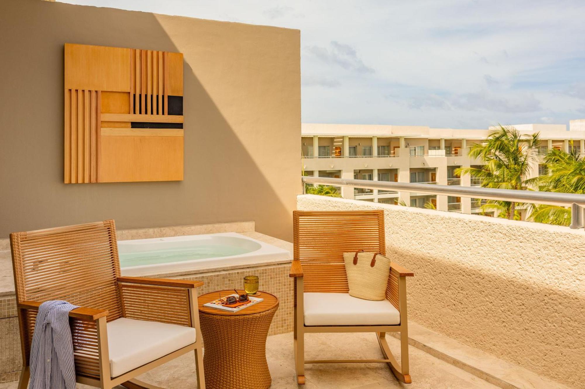 Master Suite Nature View