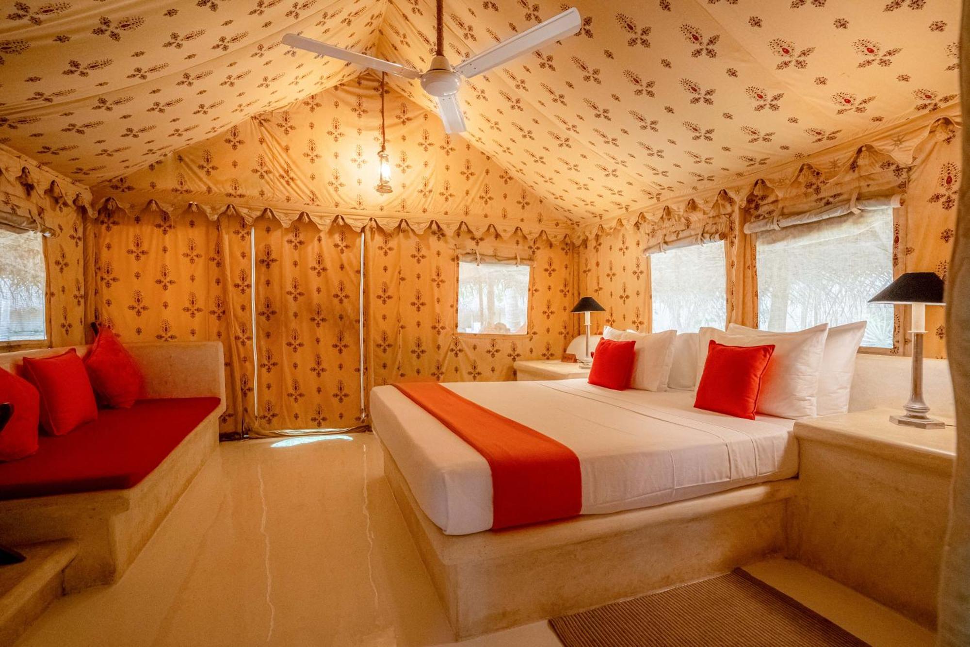 Luxury A or C Double Room Tent