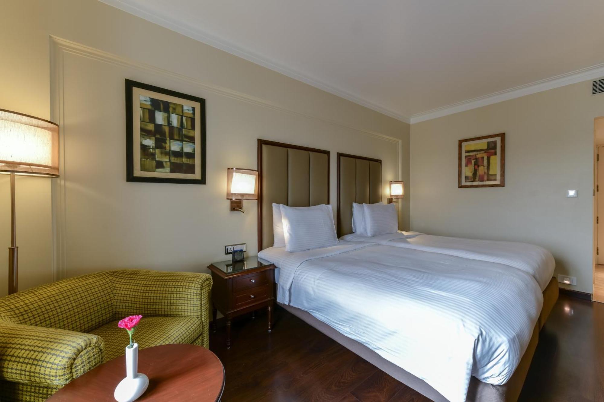 Premier Room Lounge Access