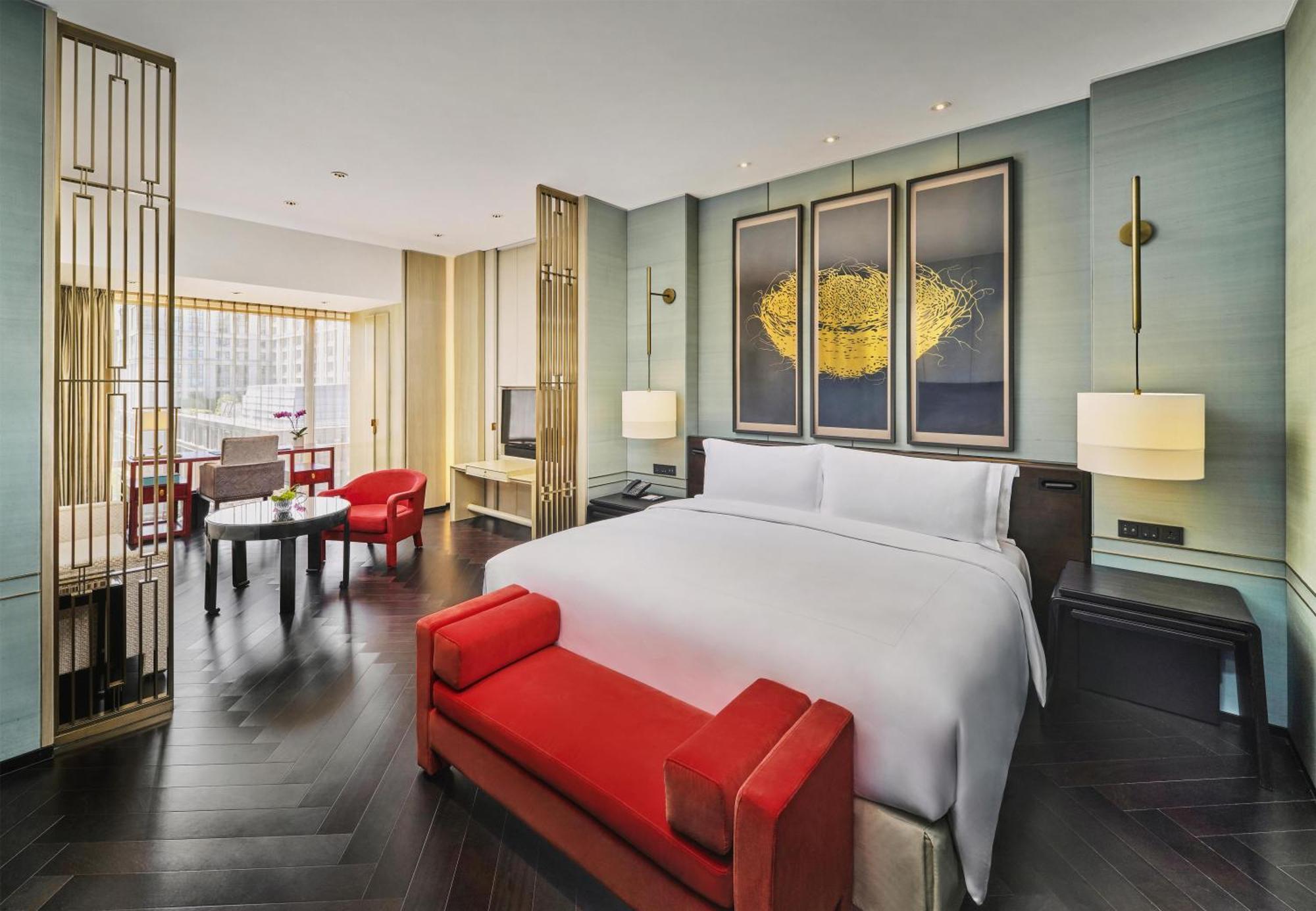 Premier King Room