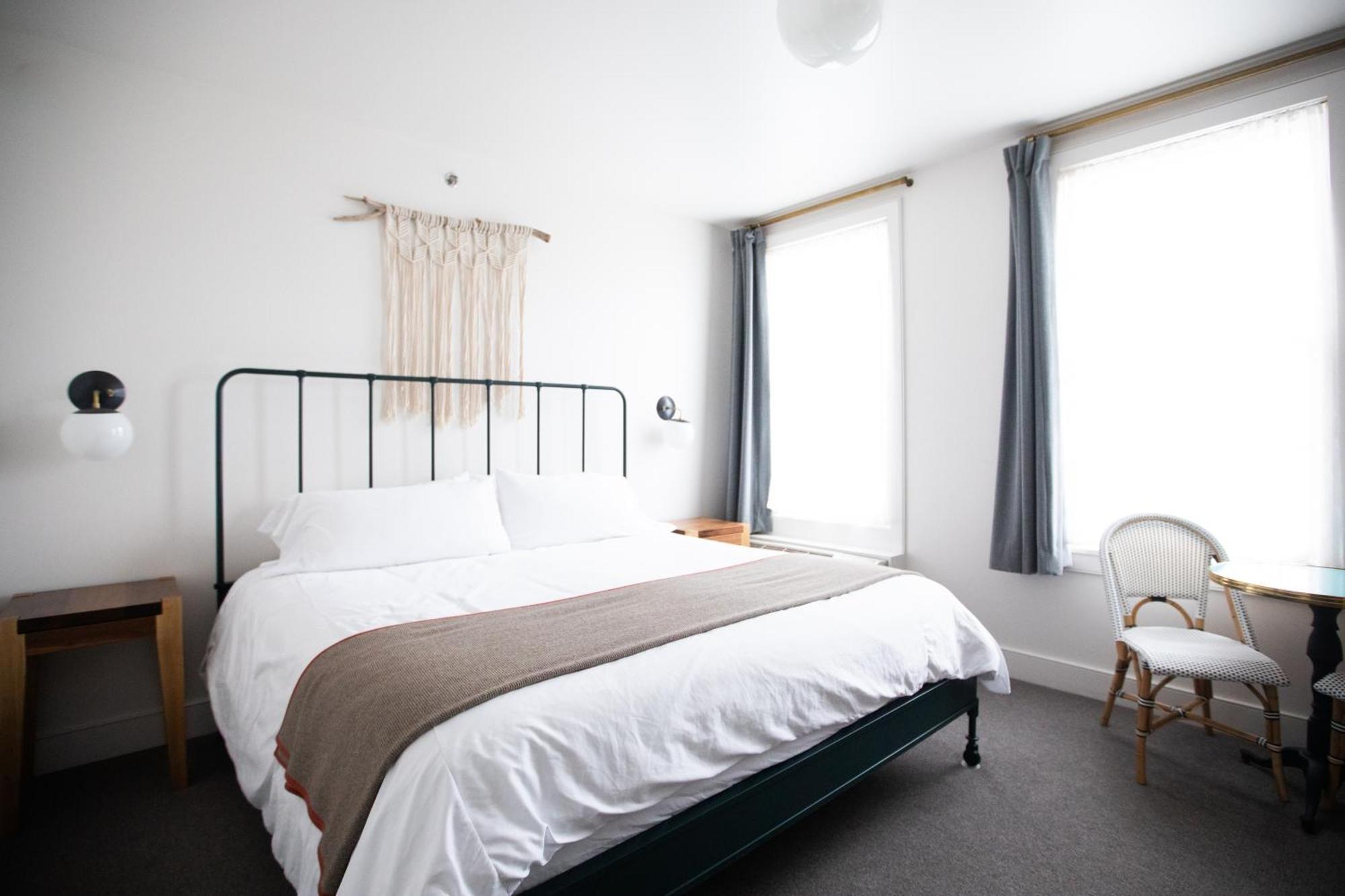 King Room Surf Hotel