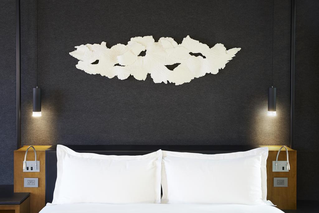 Luxury King Room,706477777:JPEG