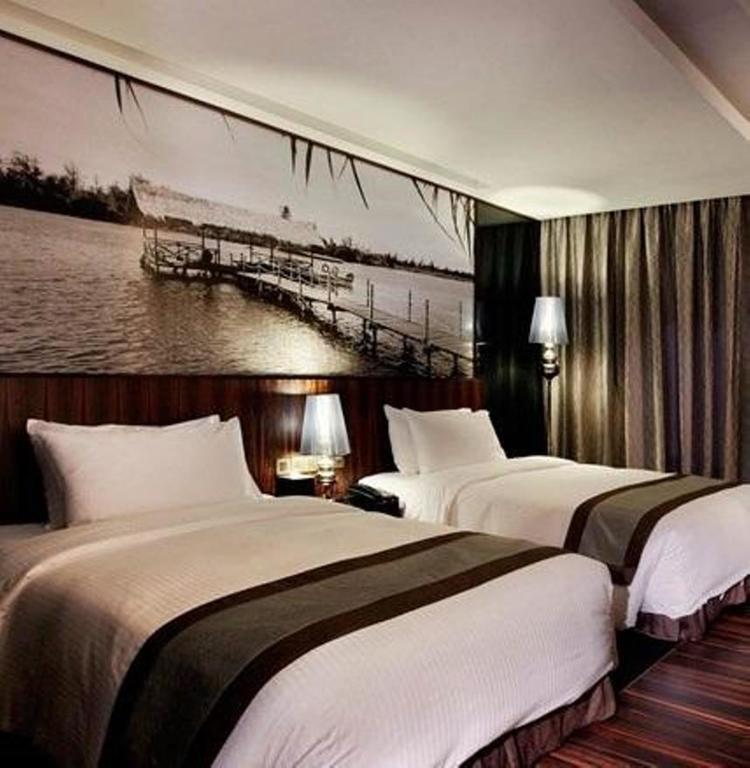 Superior Twin Room City View