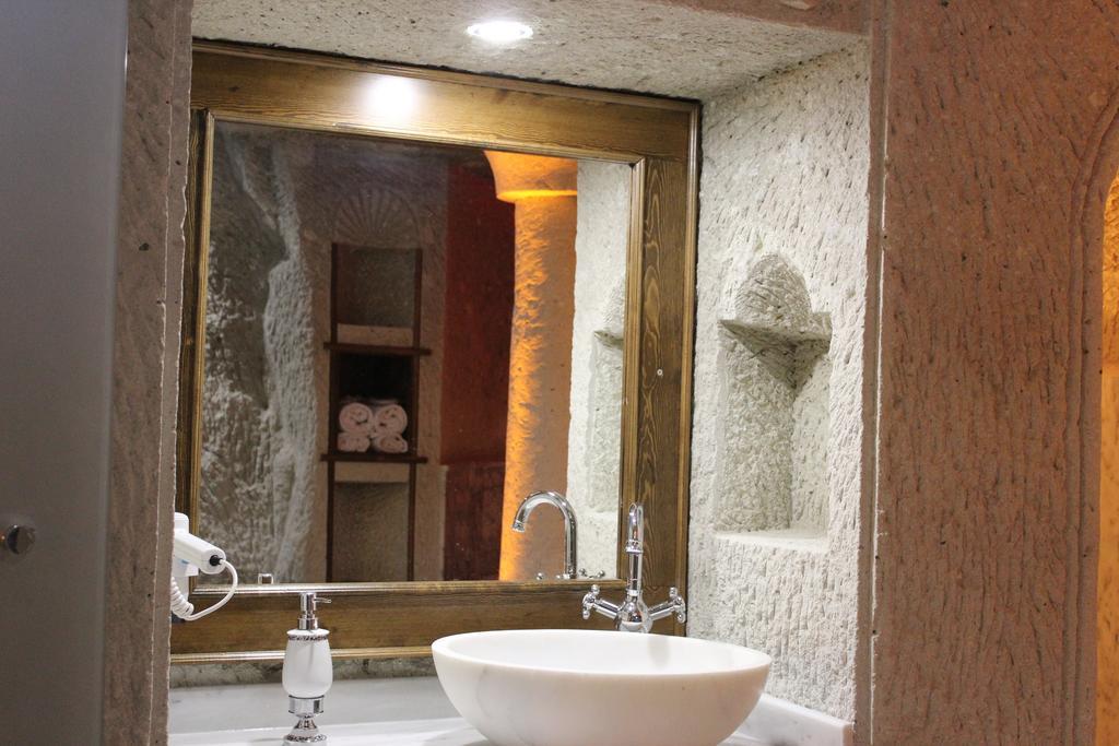 Family Cave Suite