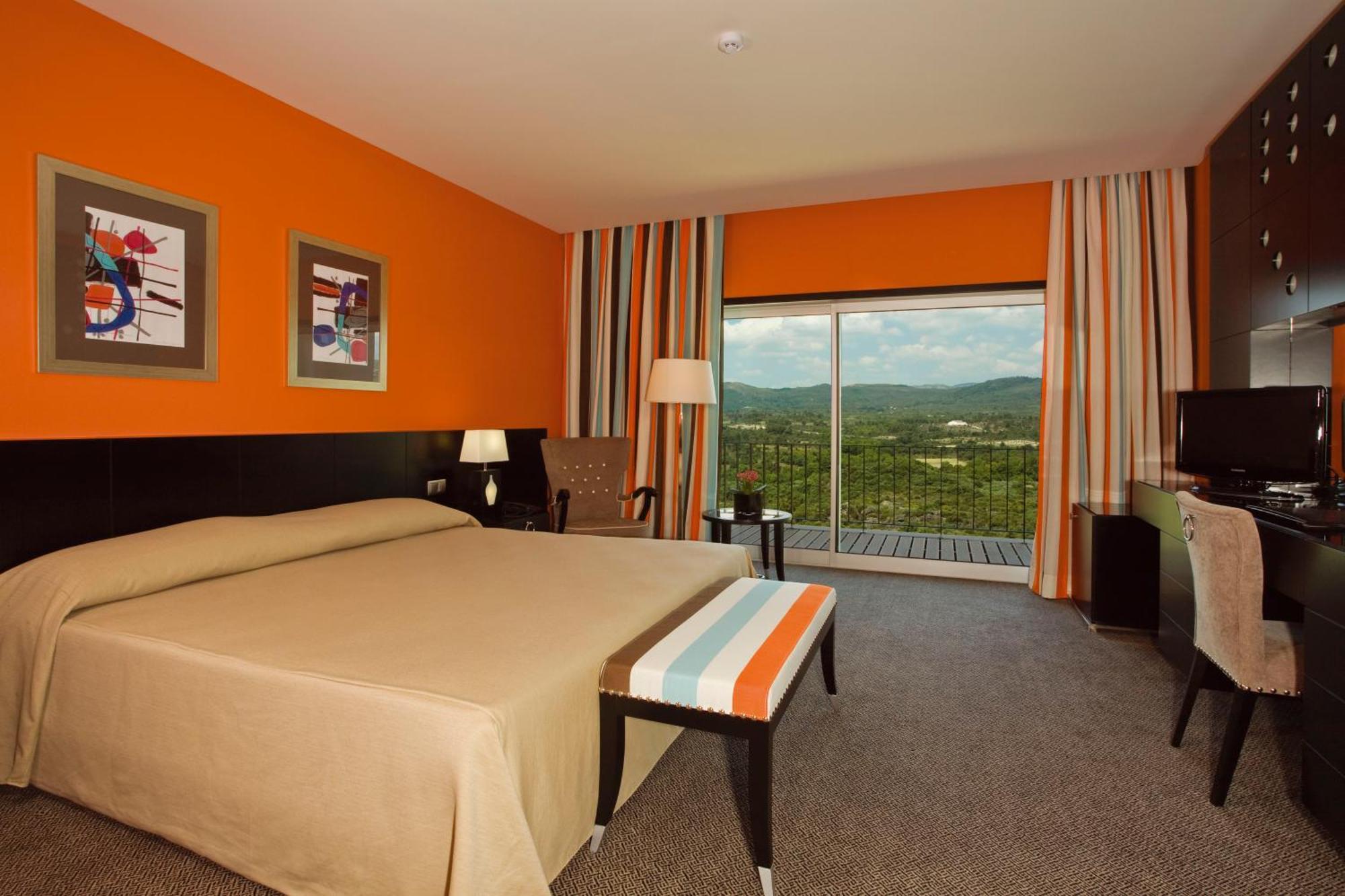 Romantic Double Room,1279619095:JPEG