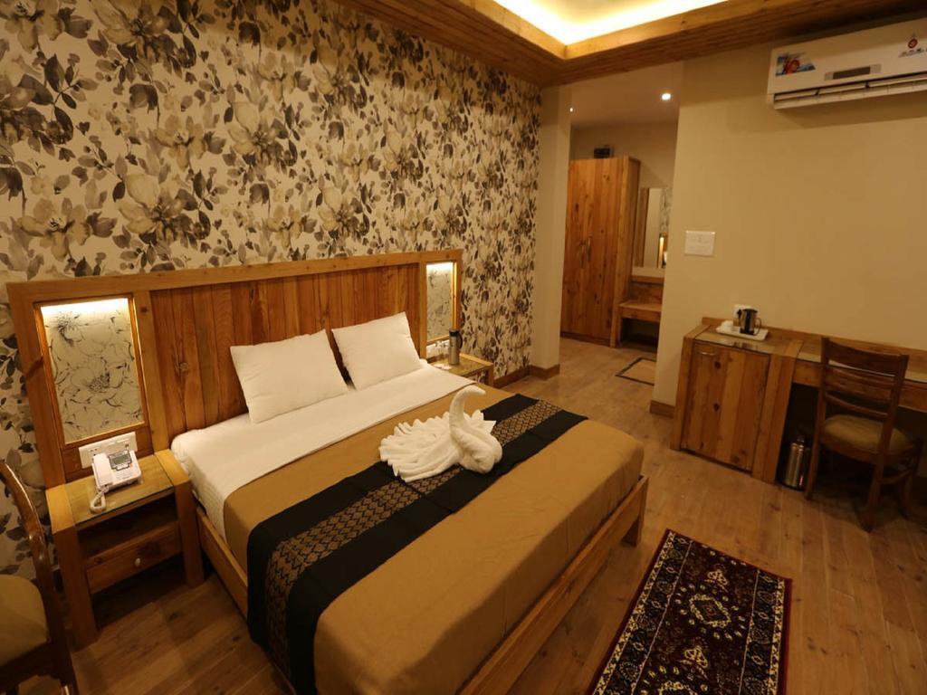 Super Deluxe Double Room