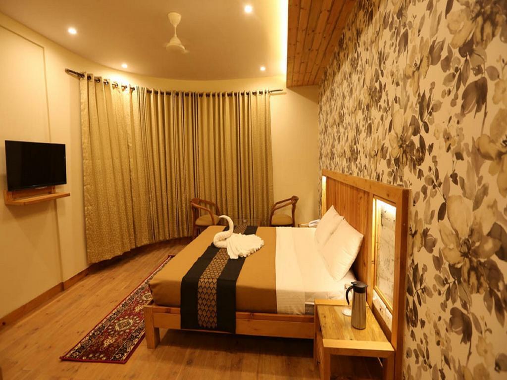 Super Deluxe Double Room