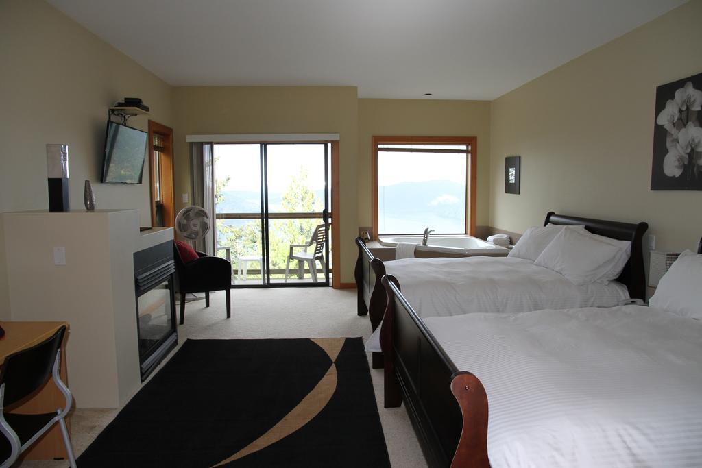 Superior Queen Room Two Queen Beds