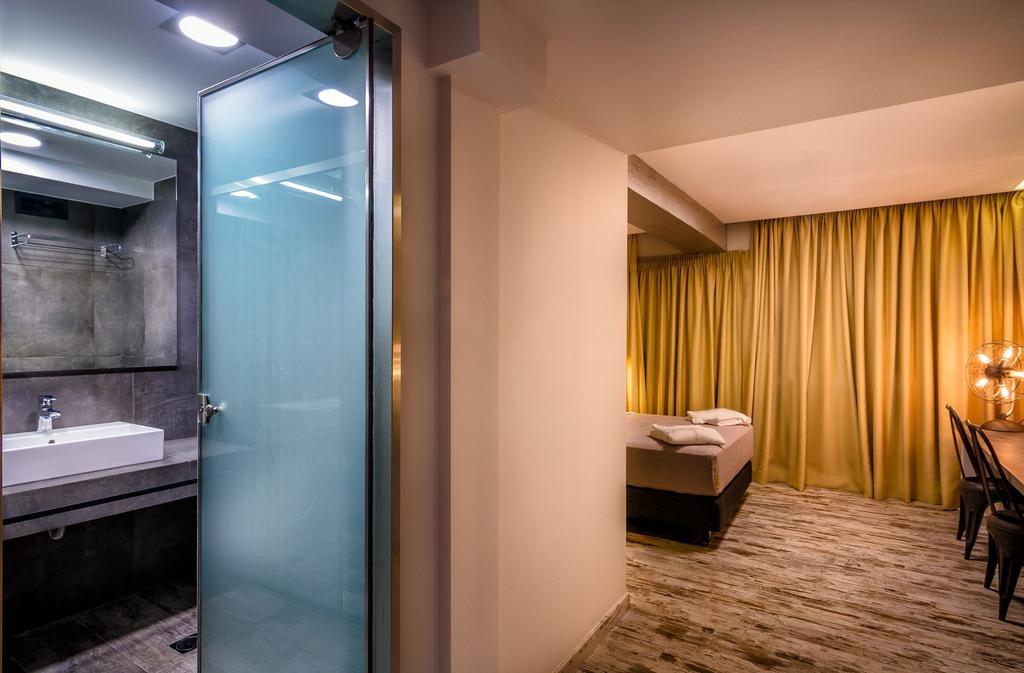 Deluxe Double Room City View