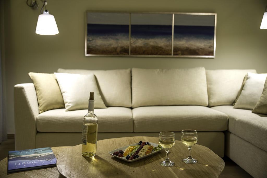 Junior Suite with Side Sea View,228419108:JPEG