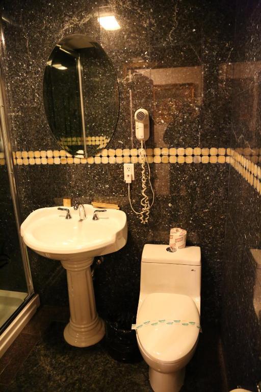 King Room