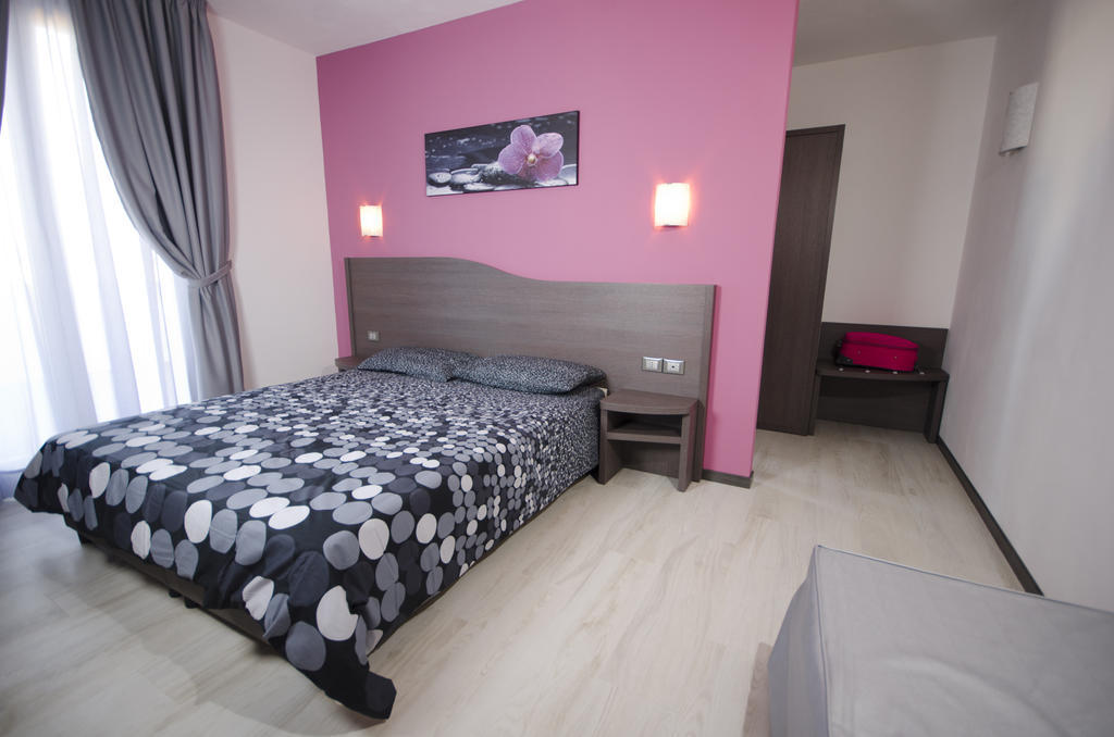 Triple Room Balcony