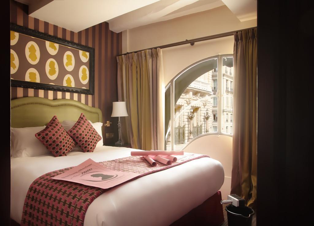 Deluxe Double Room Opera View