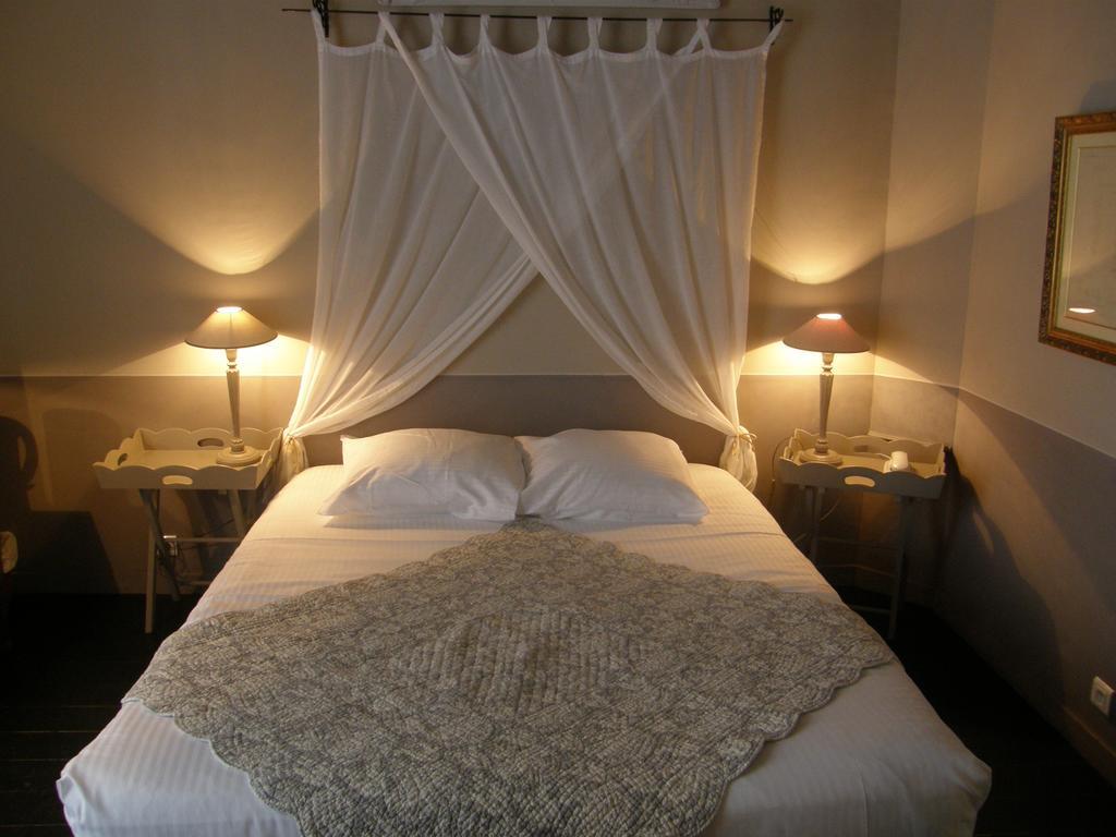 Prestige Room