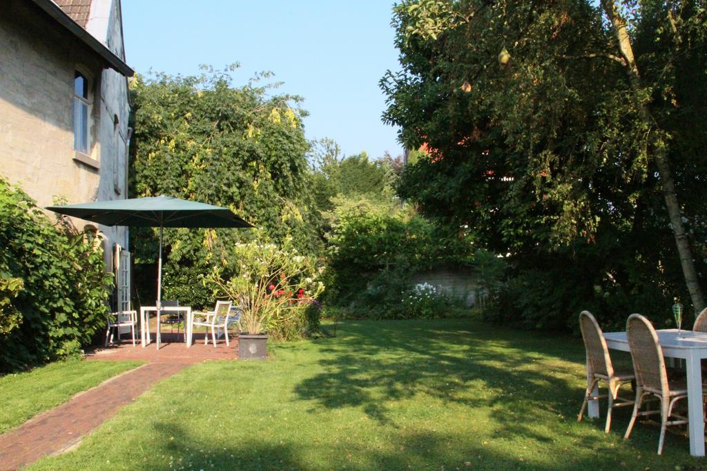 King Room with Garden View,263344749:JPEG