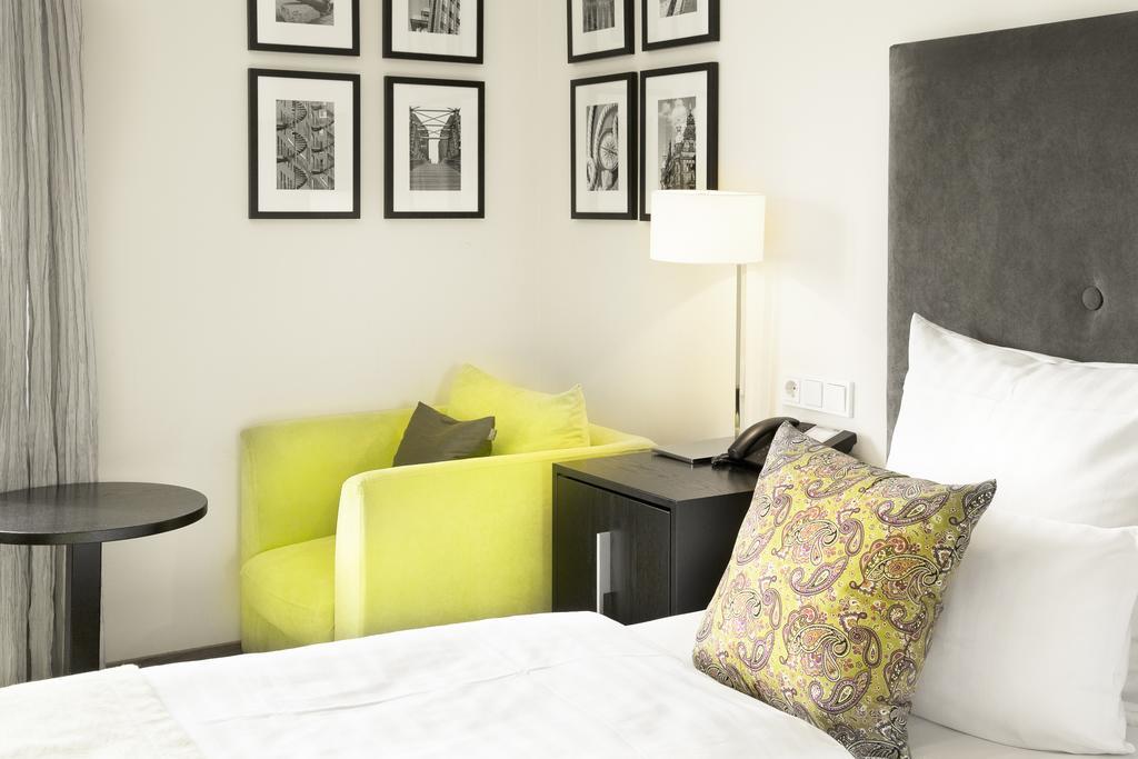 Double Room,254762333:JPEG