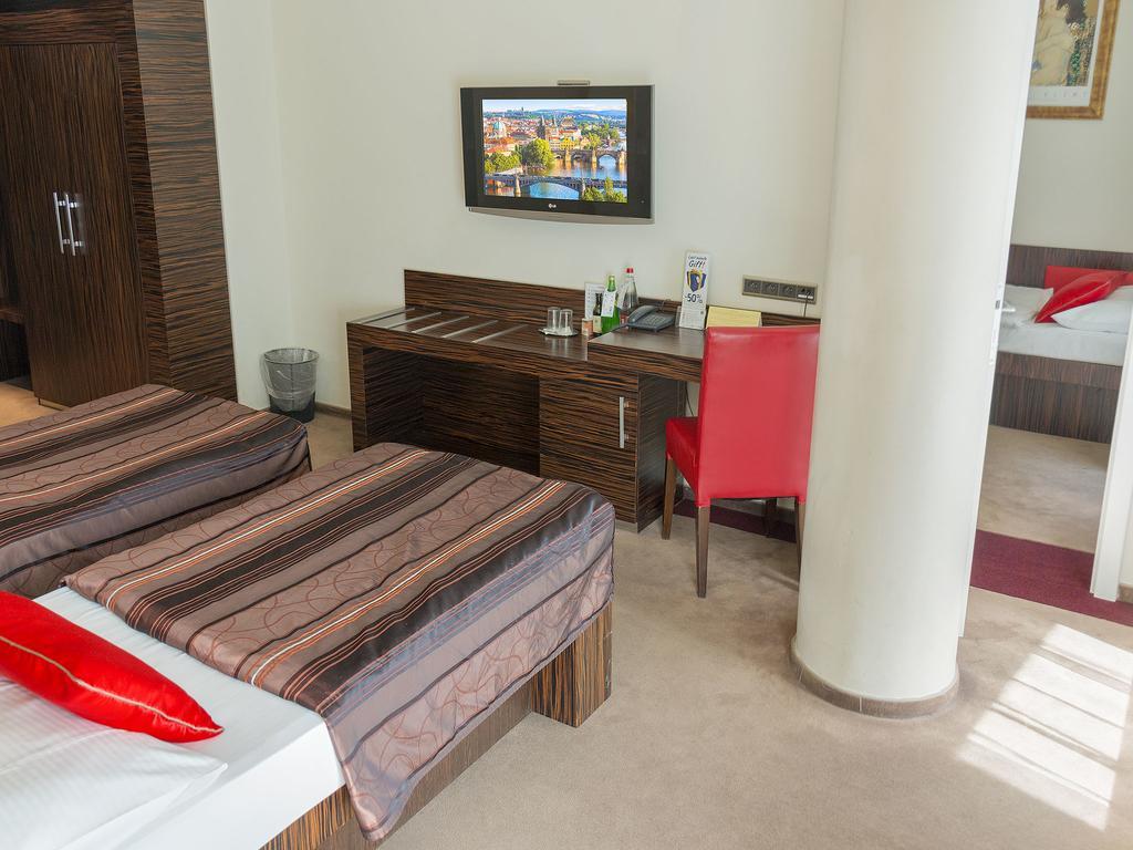 Family Two-Bedroom Suite