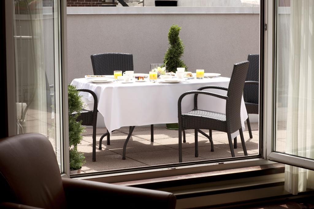 Single Room with Terrace,1618267816:JPEG