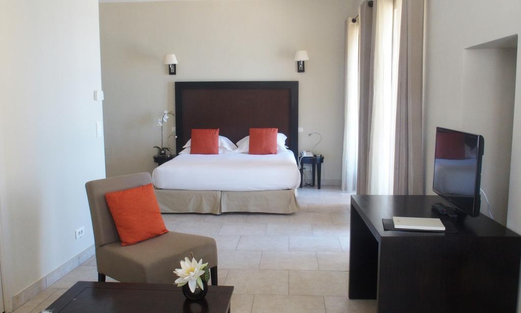 Deluxe Suite Sea View