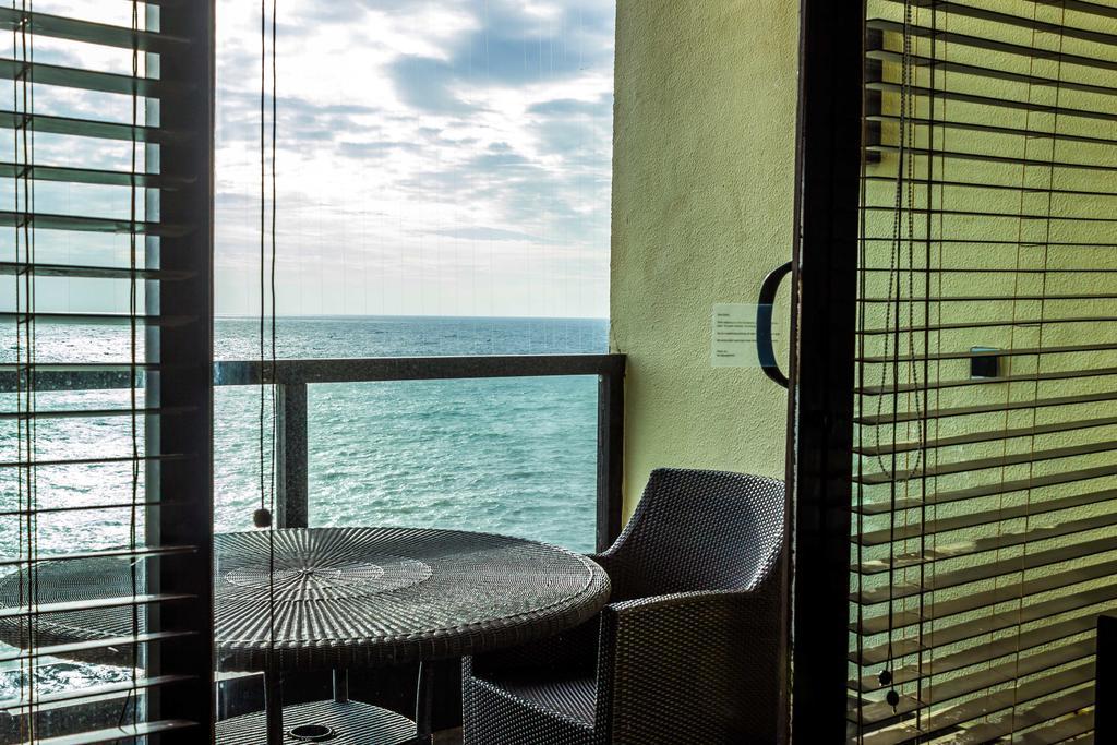 Royal Club Room,263908741:JPEG