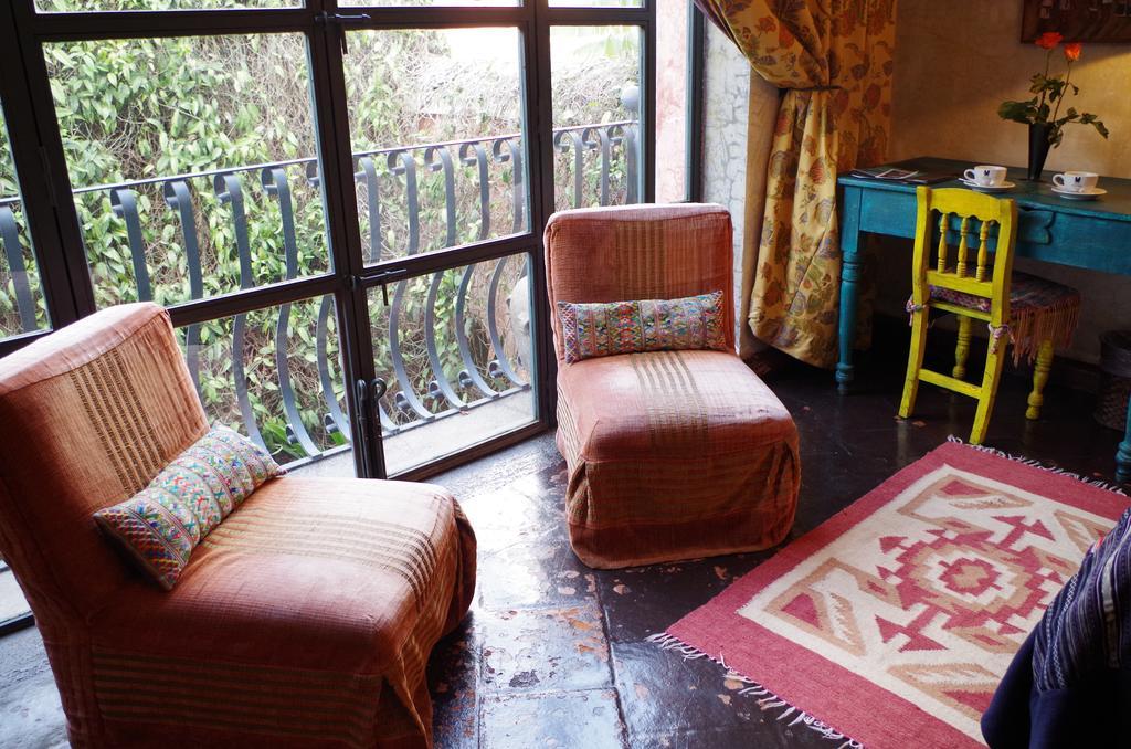 Junior Suite with Pool View,1139345713:JPEG