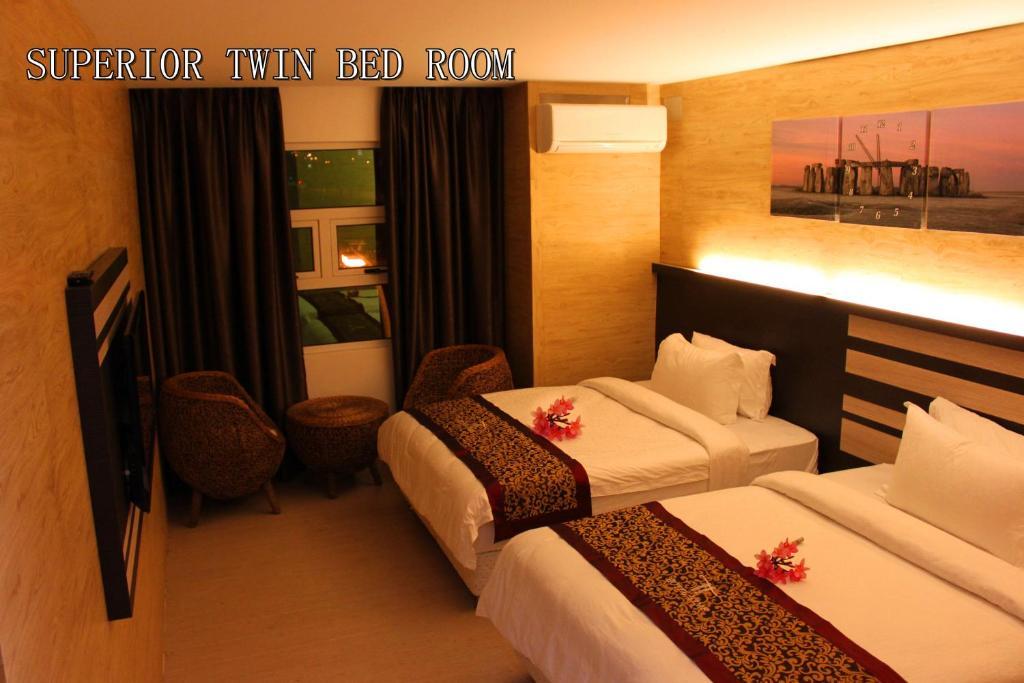 Superior Twin Room