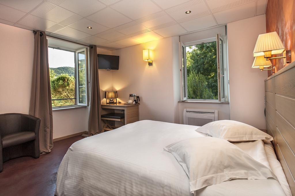 Comfort Double or Twin Room River View Disability Access