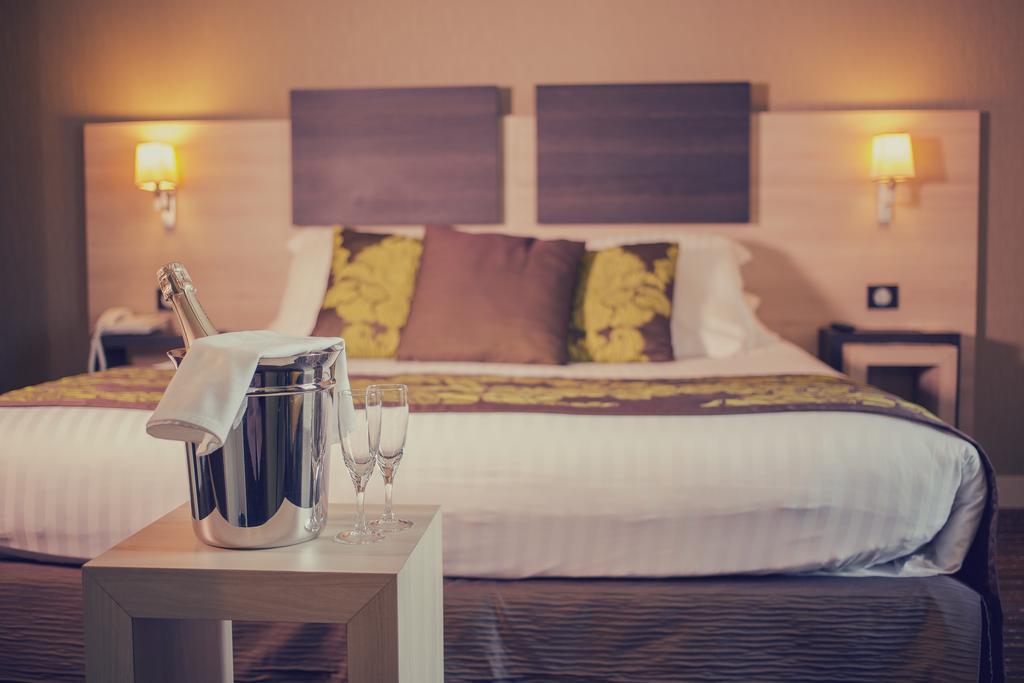 Executive King Suite with Living Room,272125853:JPEG