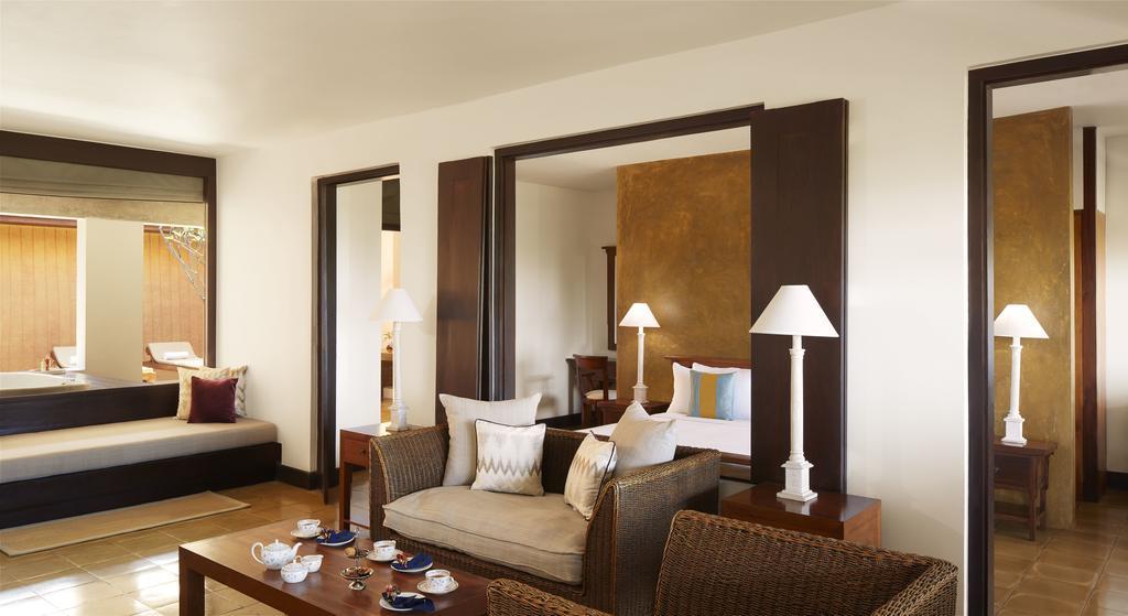 Suite Sea View at Center Point Black Coral & at Seaside Social restaurants