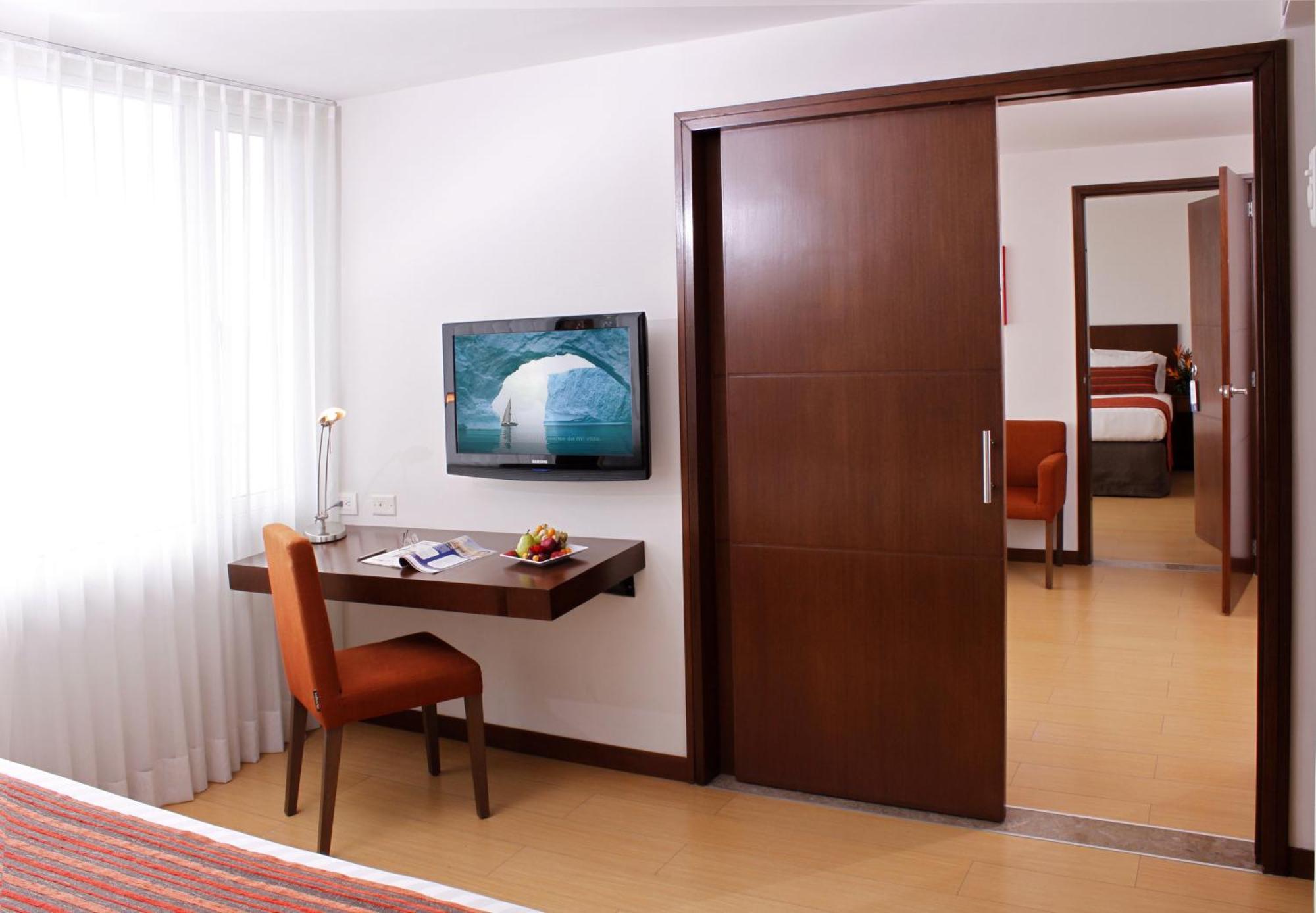 Standard Queen Room