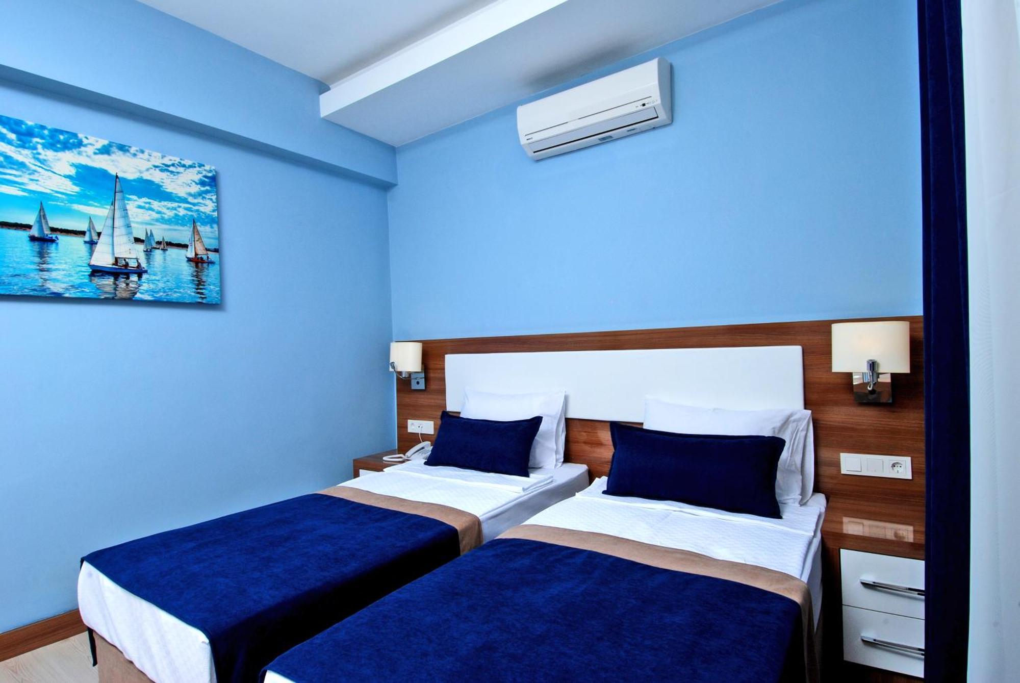 Economy Twin Room
