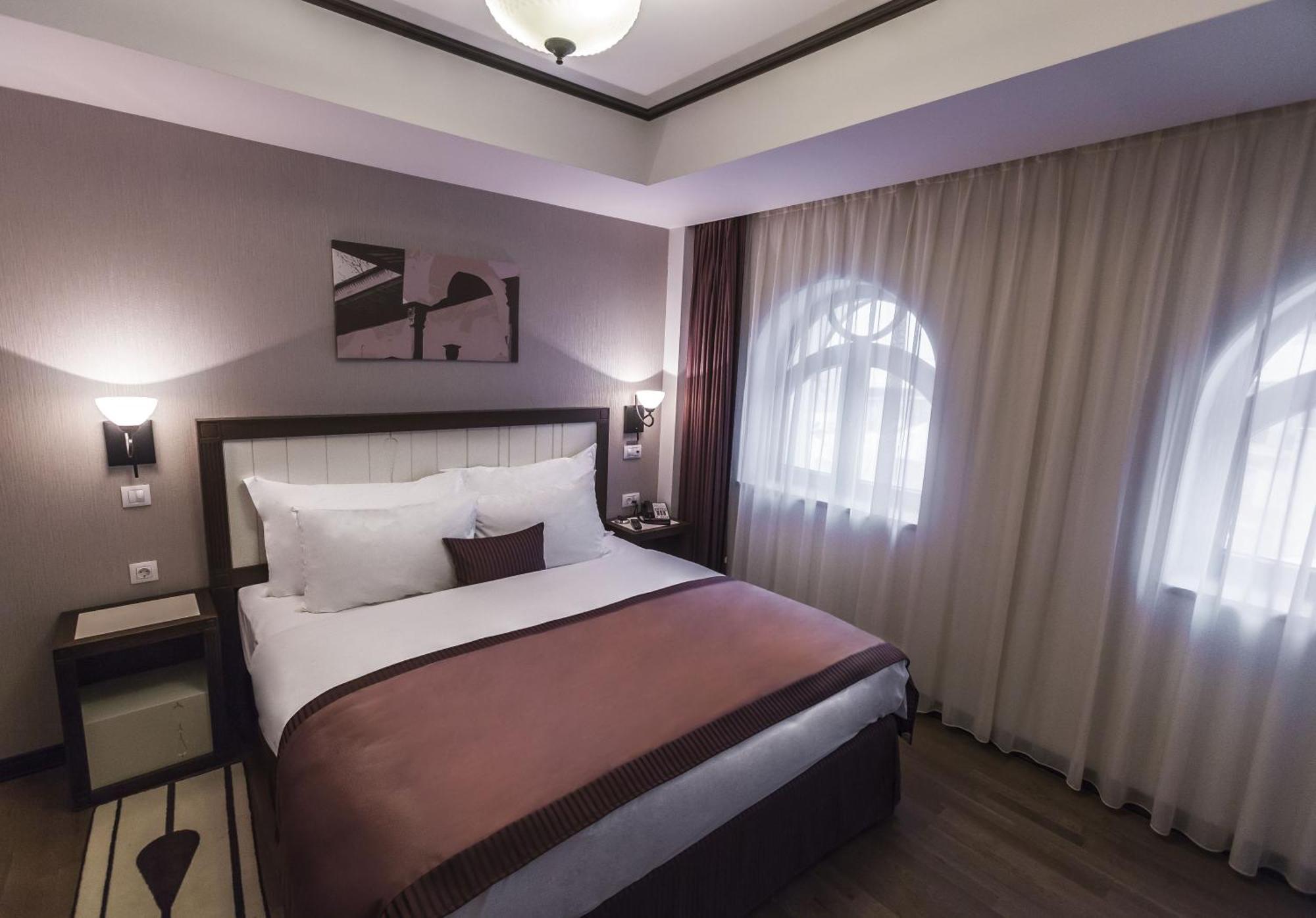 Junior Suite with Free WiFi