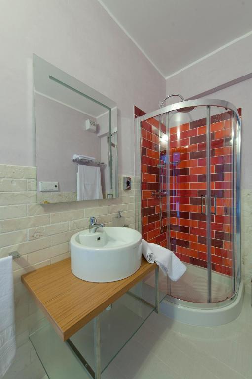 Triple Room with Balcony,191528467:JPEG