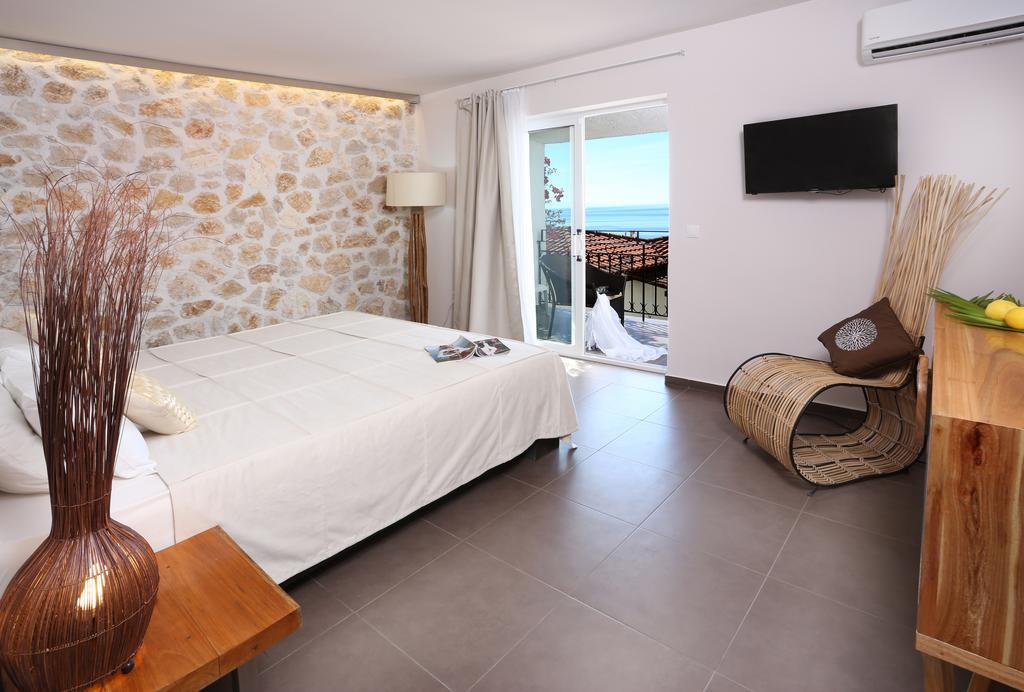 Superior Double or Twin Room Sea View