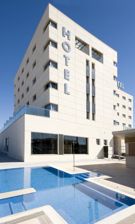 Double Room with Spa Access,325553029:JPEG