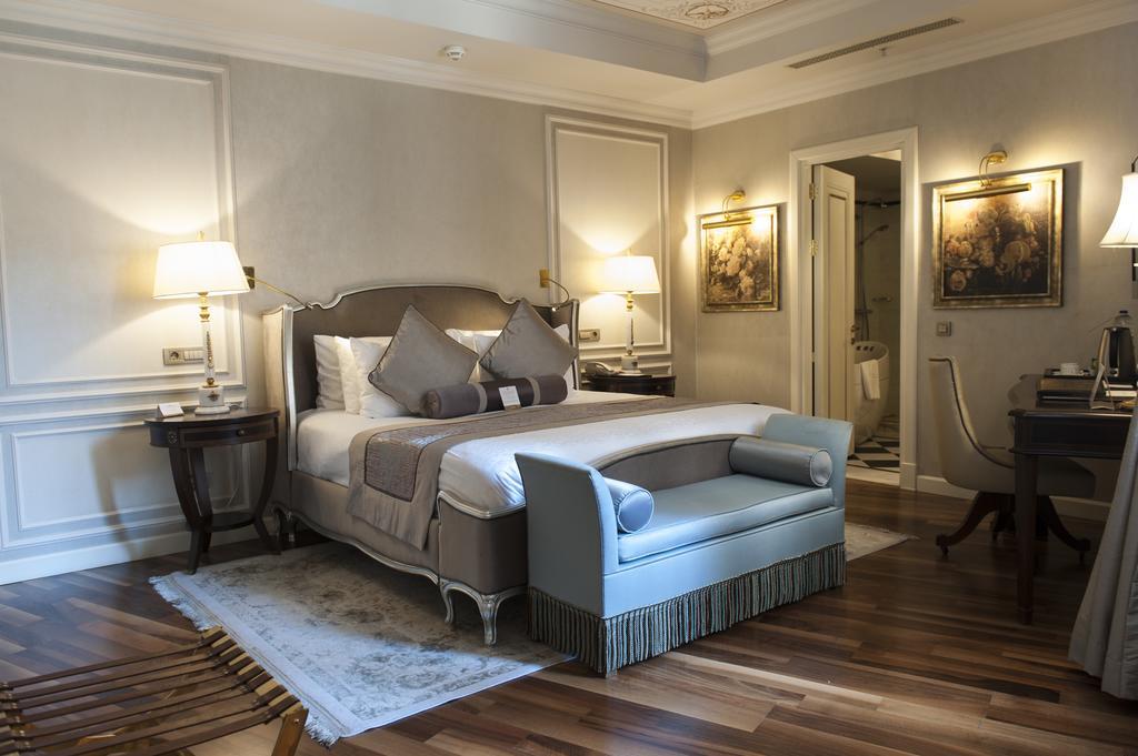 One-Bedroom Suite,724953550:JPEG