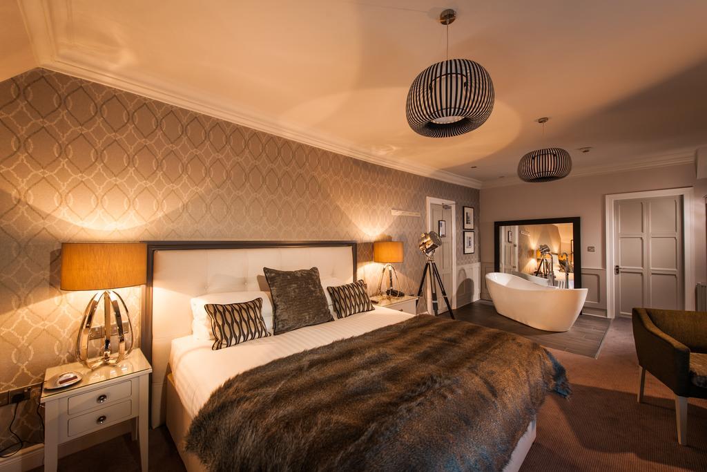 Superior Double or Twin Room,426597384:JPEG