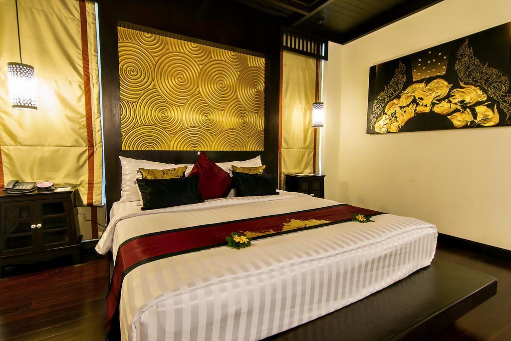 Premier Double Room Pool Access