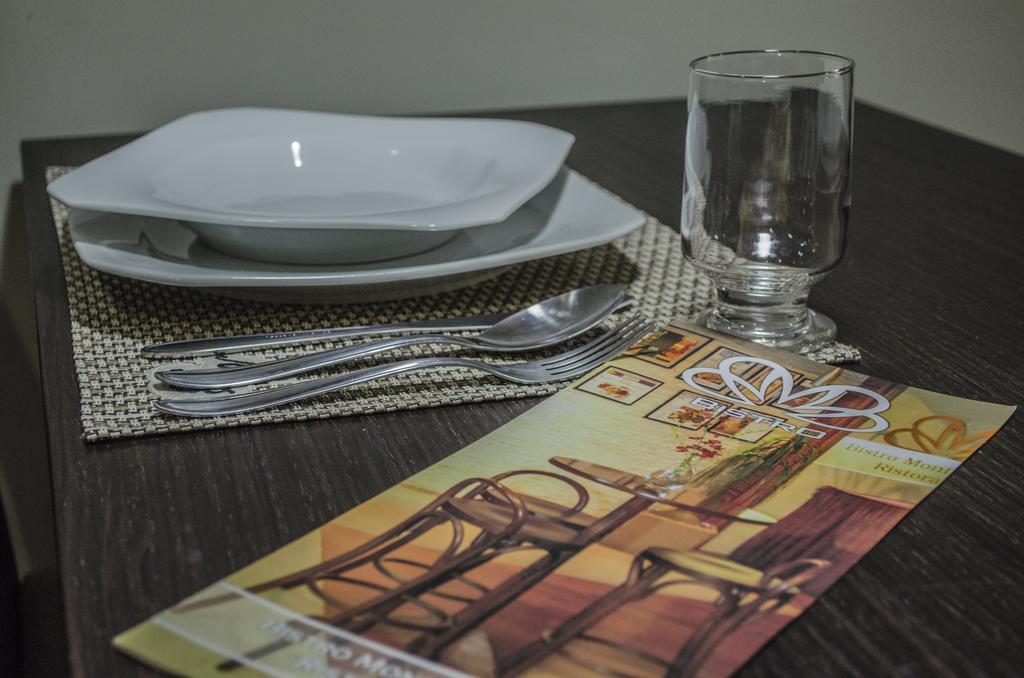 Deluxe Double or Twin Room,1285155622:JPEG