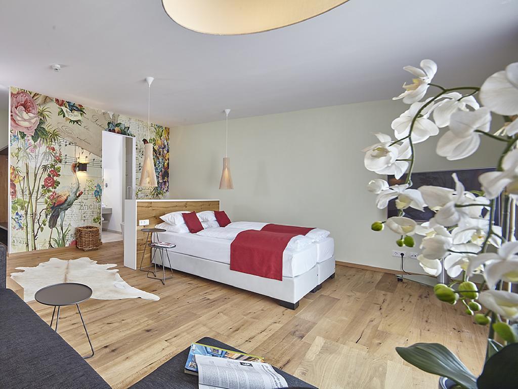 Junior Suite with Terrace,345627229:JPEG