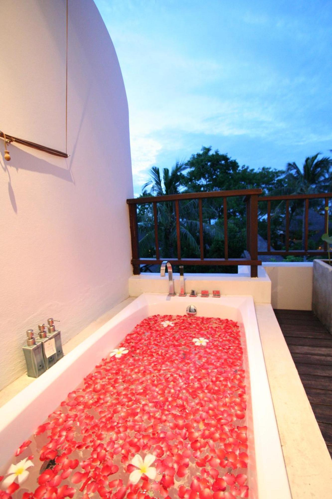 Double Room Spa Bath,1157444073:JPEG