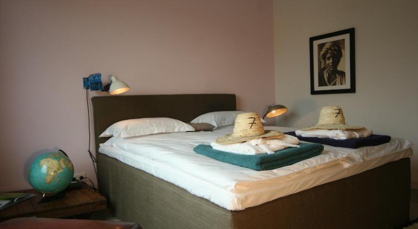Double Room with City View,37158820:JPEG